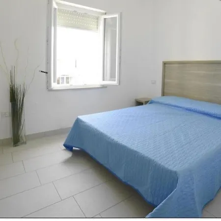 Virgola Zero Holiday Beach Apartment *