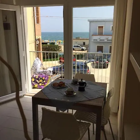 Virgola Zero Holiday Beach *