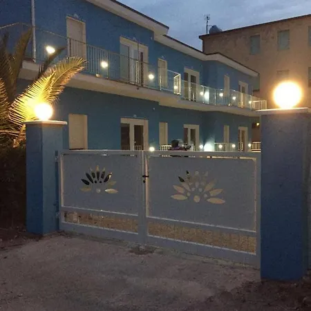 Virgola Zero Holiday Beach Apartment
